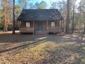 Building Photo - 24501 Pine Oaks Ct