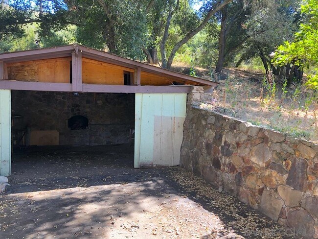 Building Photo - 29745 Lilac Rd