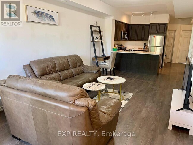 Photo du bâtiment - 8855-8855 Sheppard Ave E