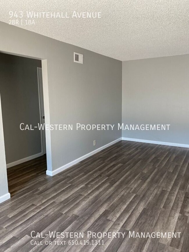 Foto del edificio - 943 Whitehall Ave