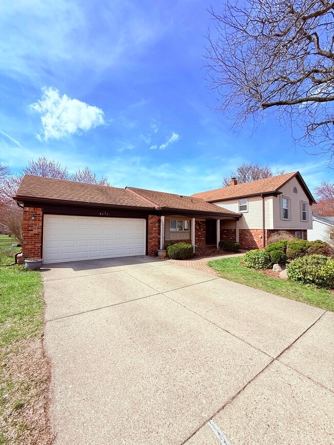 Foto del edificio - 42021 Banbury Ct