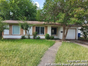 Building Photo - 126 Kinder Dr