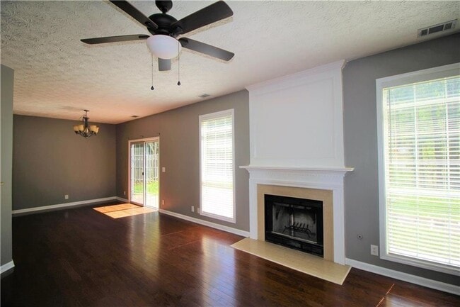 Building Photo - 235 Cadence Ct
