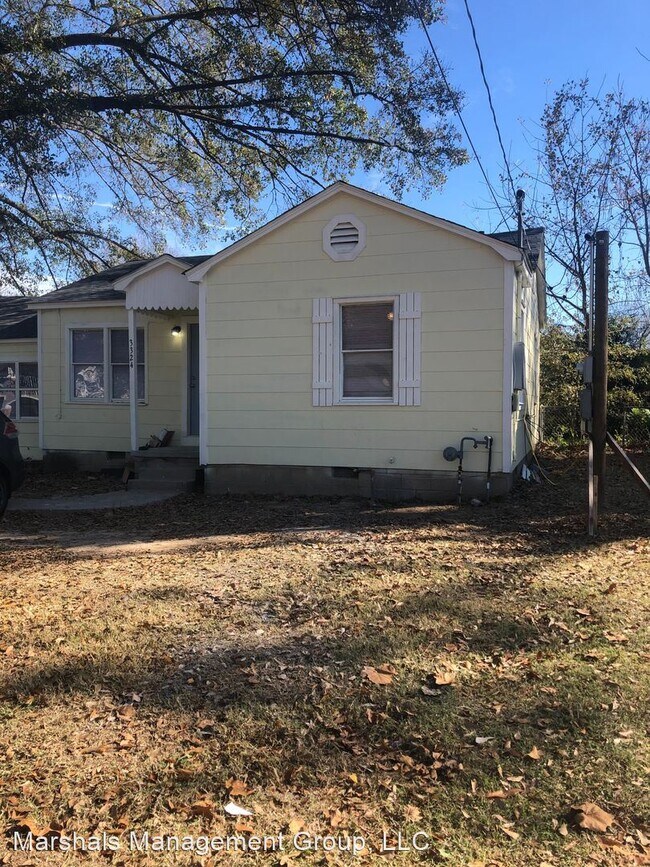 Foto del edificio - 3 br, 1 bath House - 3324 NORTH ALBERT PIKE