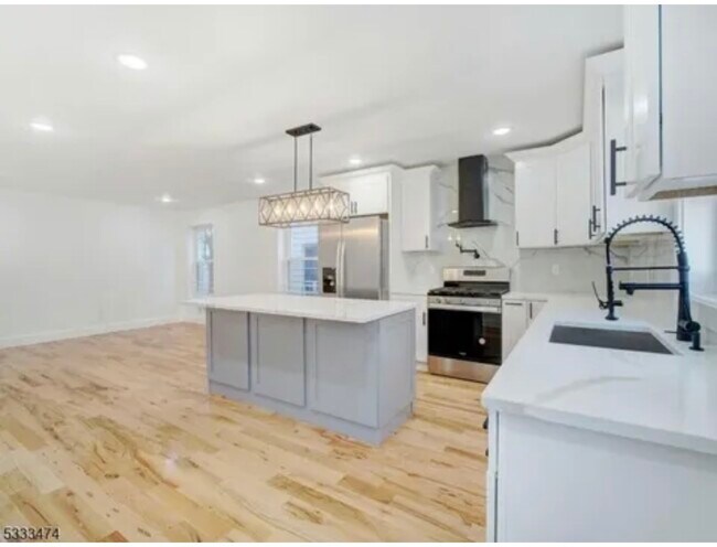 Foto del edificio - 89 N Munn Ave