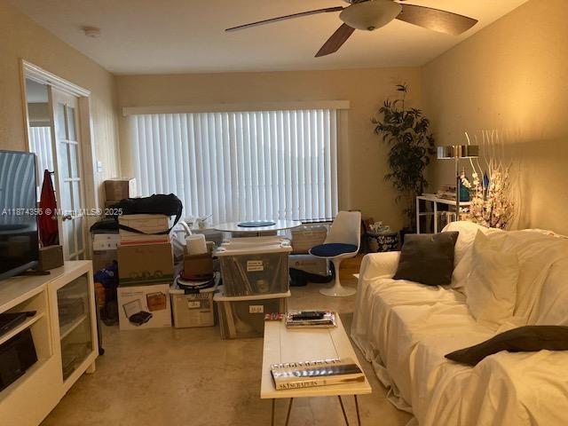Foto del edificio - 2880 N Oakland Forest Dr