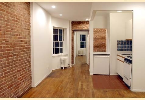 Primary Photo - 224 E 96th St