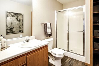 Building Photo - Tranquility Pointe