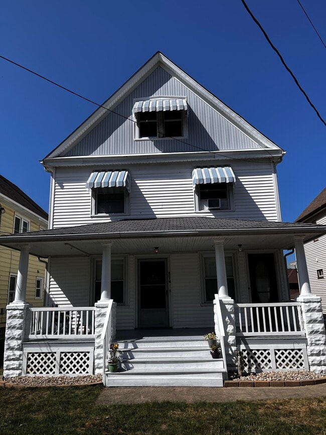 Building Photo - 4014 Brooklyn Ave