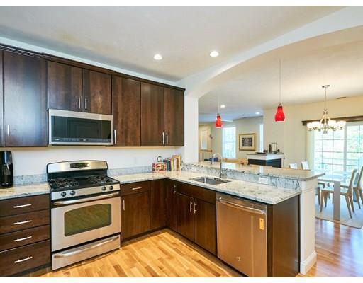 Foto del edificio - 46 Seven Springs Ln