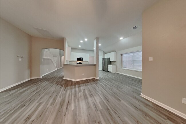 Foto del edificio - 24210 Shaw Perry Ln