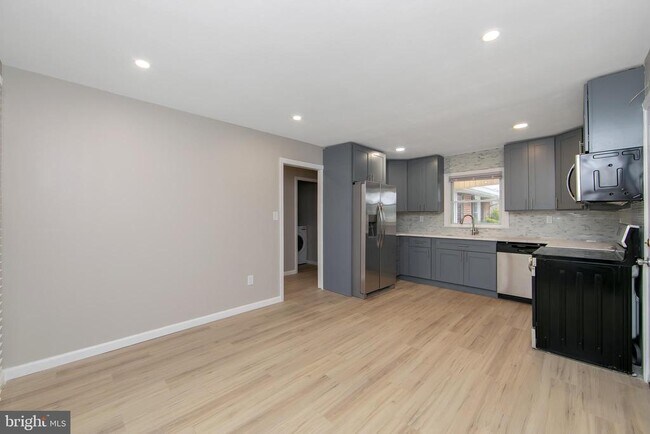 Foto del edificio - 2 S Sunset Rd