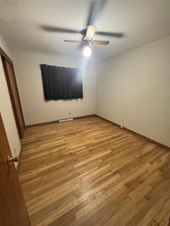 Foto del edificio - 2203-2205 McGuffey Rd.