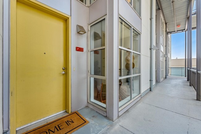 Building Photo - 1007 41st St