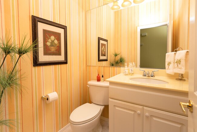 Foto del edificio - 29543 W Laguna Dr