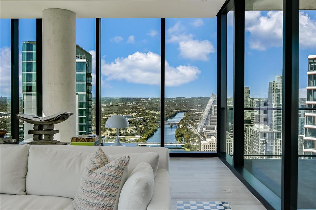 Foto principal - 610 Davis St