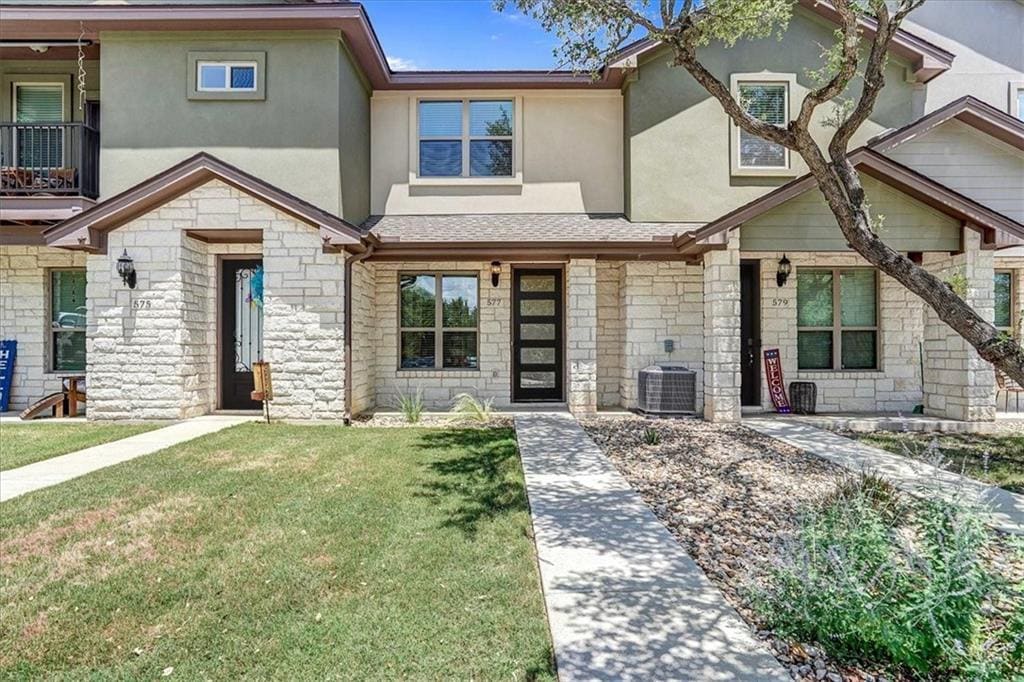 577 Demarett Dr, Point Venture, TX 78645 Townhome Rentals in Point