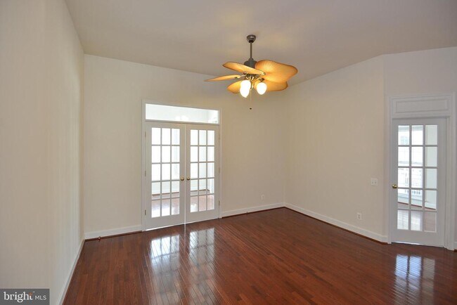 Foto del edificio - 9272 Laurel Ridge Crossing Rd