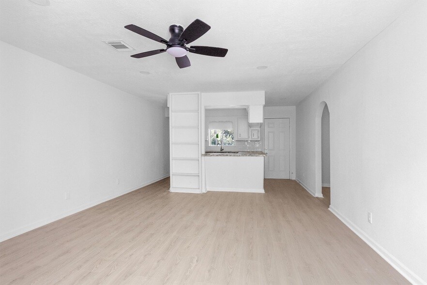 Photo - 16016 Green Manor Drive Unit D