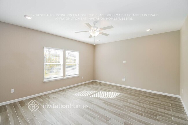 Foto del edificio - 6268 Starlight Dr