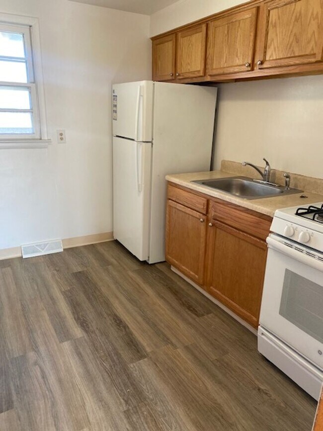 Foto del edificio - 928 Northway St