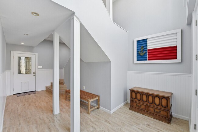 Foto del edificio - 71 Harbor Ln