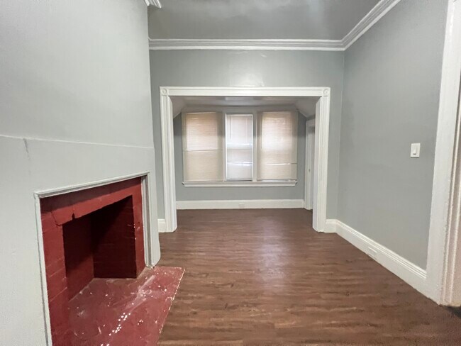 Building Photo - 418 Prospect St