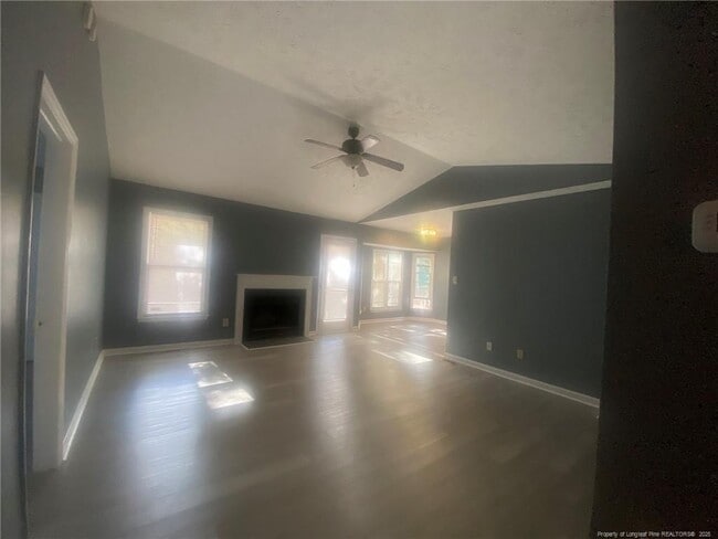 Building Photo - 1416 Matilda Ct