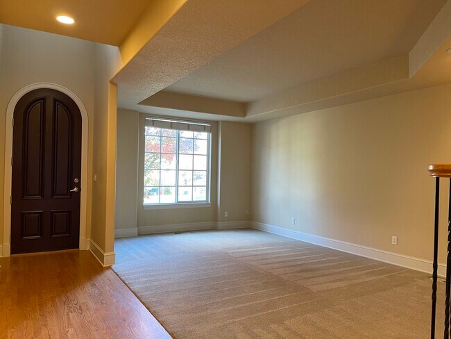 Building Photo - 12774 NW Alsace Ln