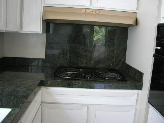 Primer plano de la cocina - 2614 Warring Street