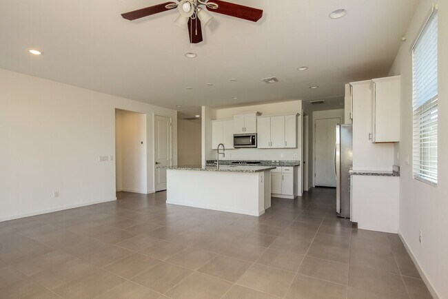 Foto del edificio - 5626 W Notch Hill Rd