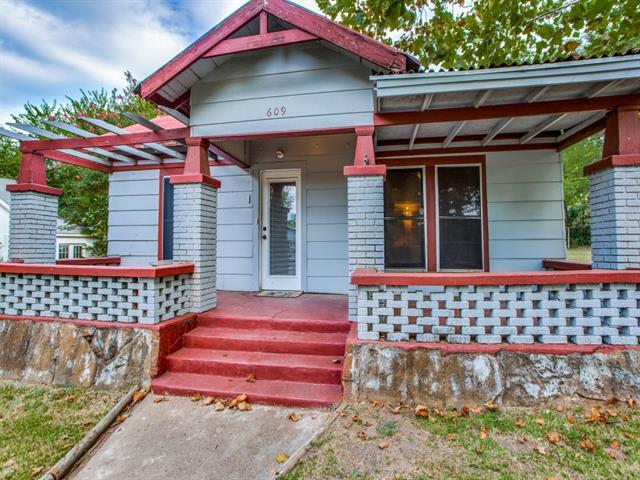 Foto del edificio - 609 E Monterey St