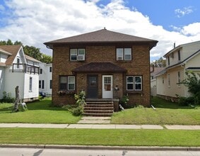 Building Photo - 342 N Ashland Ave
