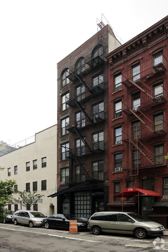 Primary Photo - 178 Suffolk St