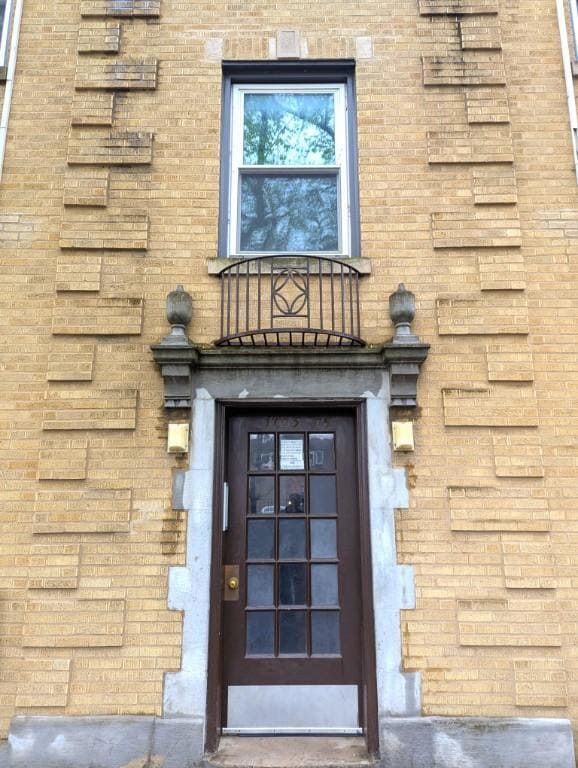 Primary Photo - 1 bedroom in CHICAGO IL 60626