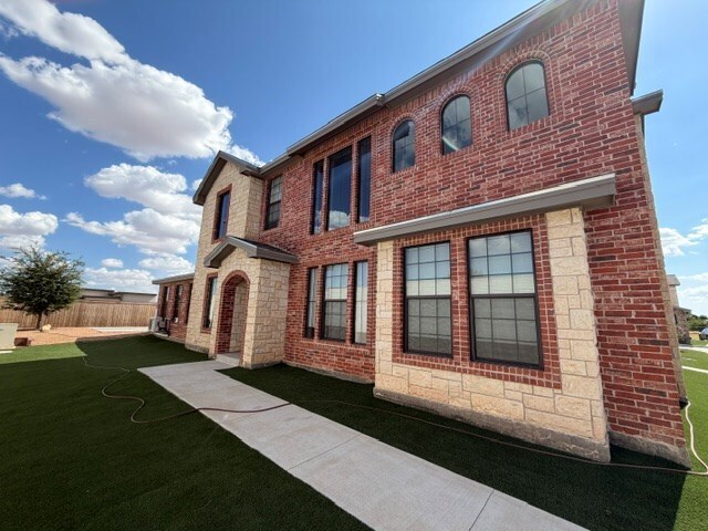Foto del edificio - 3001 Pointer Ln