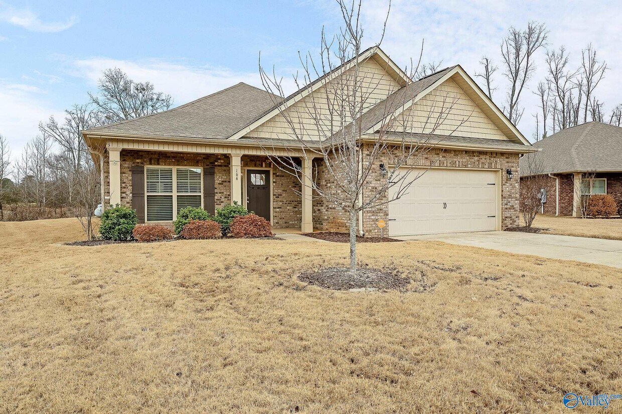 Foto principal - 164 Kenton Ln