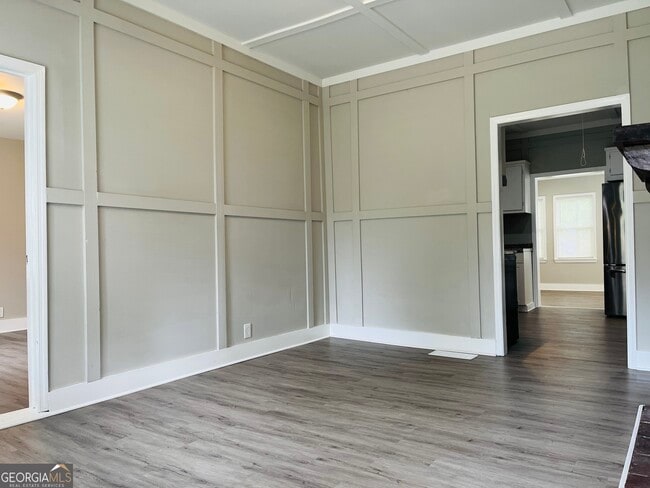Building Photo - 608 Askew Ave
