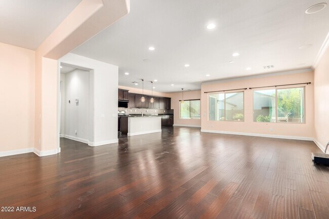 Building Photo - 3753 E Covey Ln