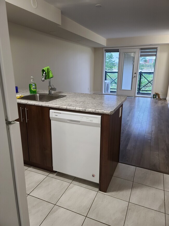 Building Photo - 50 Dunsheath Way