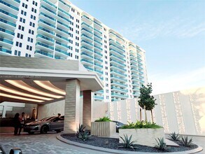 Building Photo - 2301 Collins Ave