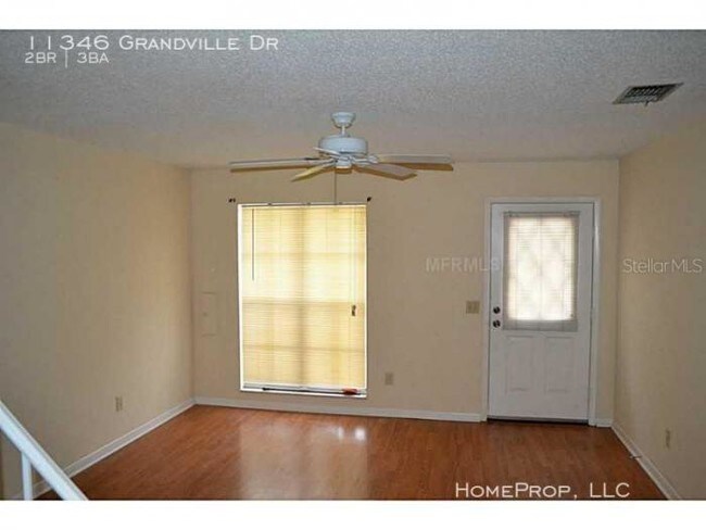 Building Photo - 2 bedroom in Temple Terrace FL 33617