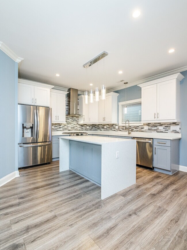 Foto del edificio - 1300 S Heath Ave