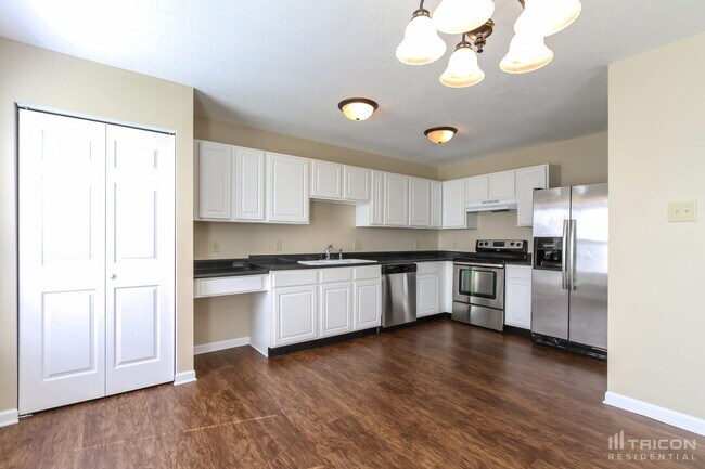 Building Photo - 3027 Everbloom Way