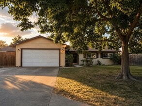Building Photo - 6209 Pinecreek Way