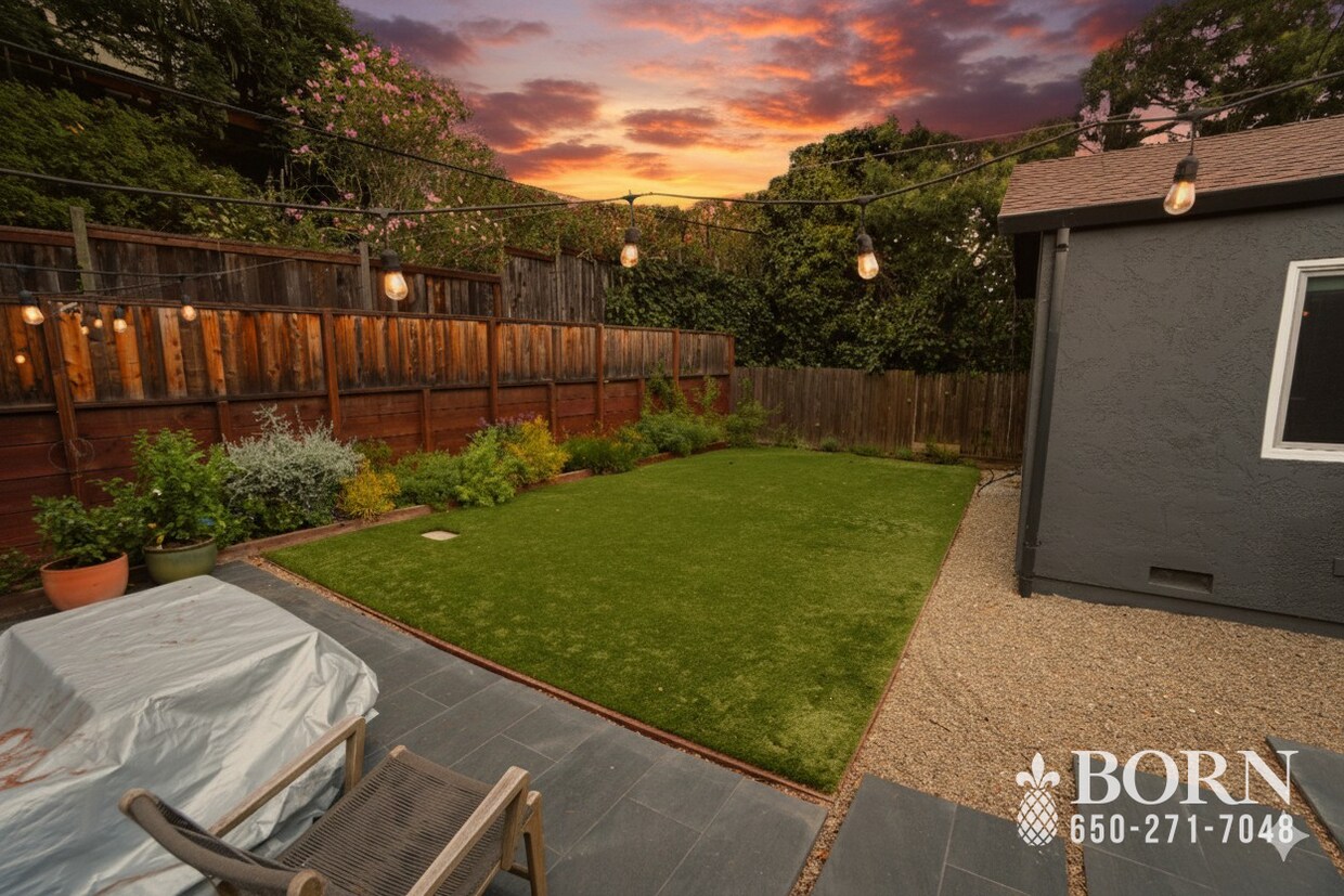 Foto principal - 2266 Brittan Ave