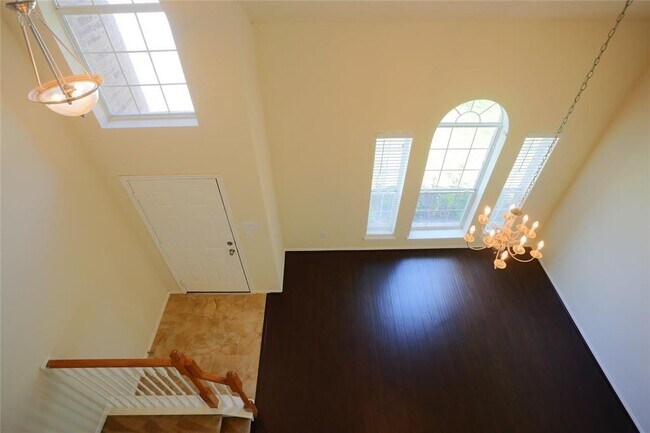 Foto del edificio - 18503 Bristol Point Ln
