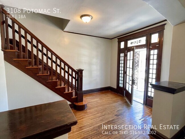 Building Photo - Beautifully Renovated 2Bed/1Bath Brink Bun...