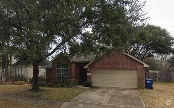 Building Photo - 18518 Dennington Dr