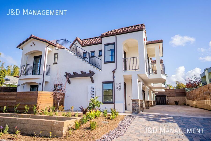 Foto principal - 1369 N Vulcan Ave